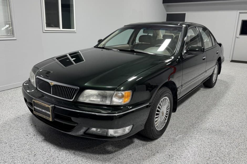 1997 Infiniti  sold for $5,400