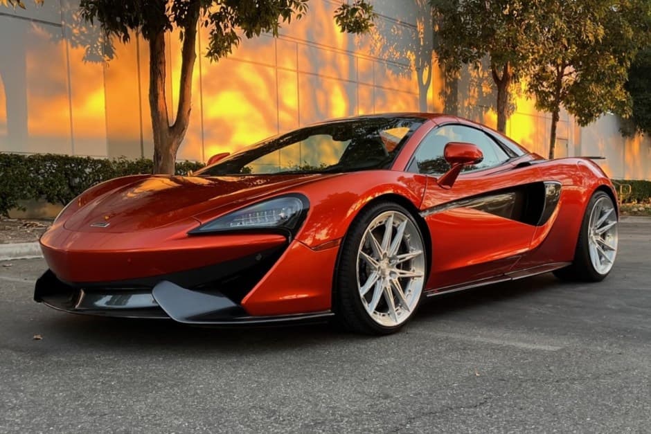 2019 McLaren Sports Series sold for $146,000
