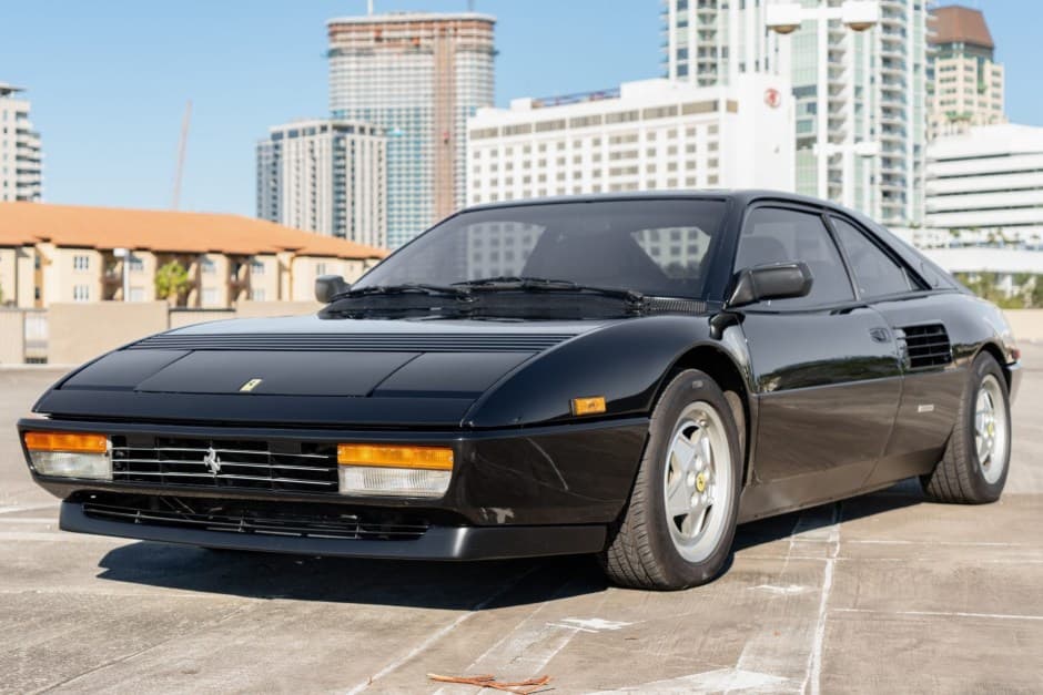 1989 Ferrari Mondial sold for $45,250