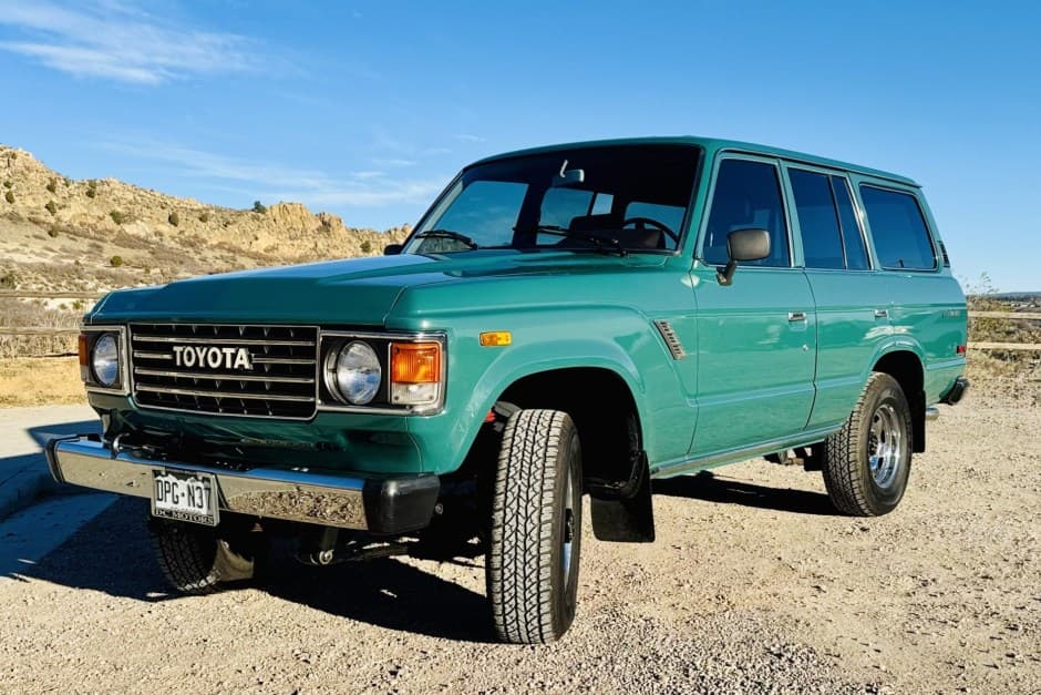 1982 Toyota Land Cruiser 60-Series sold for $19,750