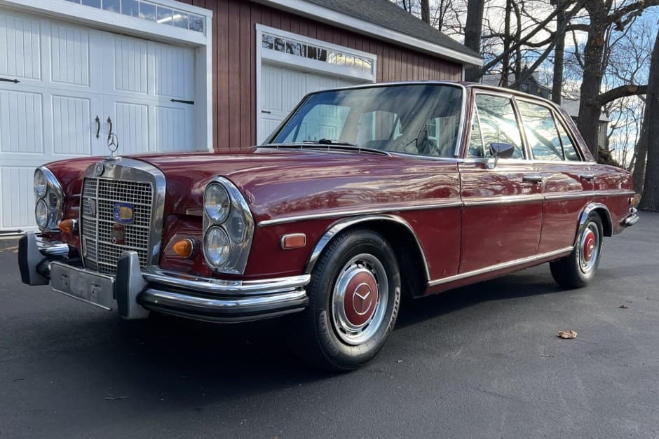 1968 Mercedes-Benz W108 & W109 sold for $2,900