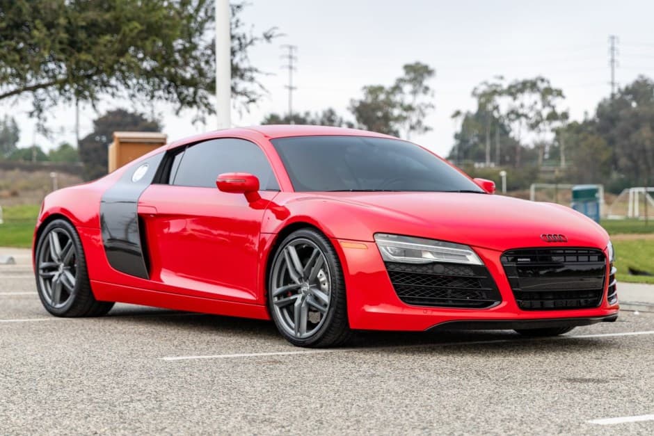 2015 Audi R8 sold for $75,500