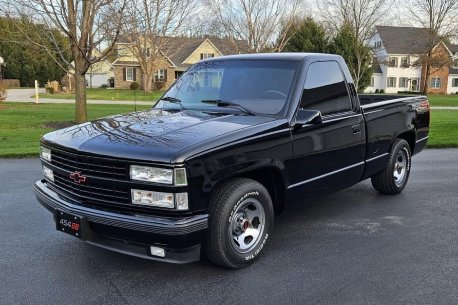 1990 Chevrolet 454 SS sold for $26,000