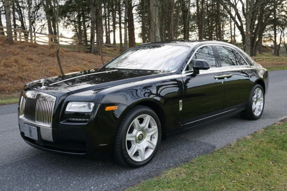 2012 Rolls-Royce Ghost sold for $116,500