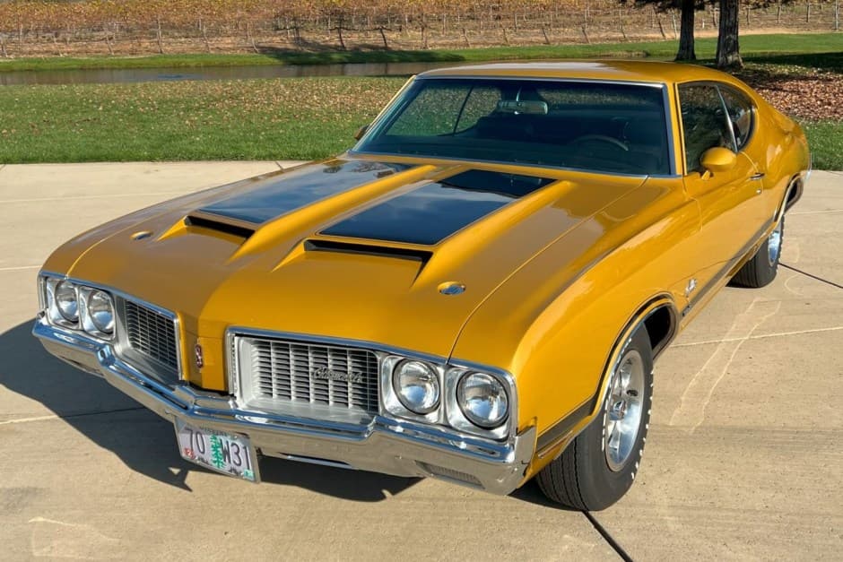 1970 Oldsmobile Cutlass sold for $63,000