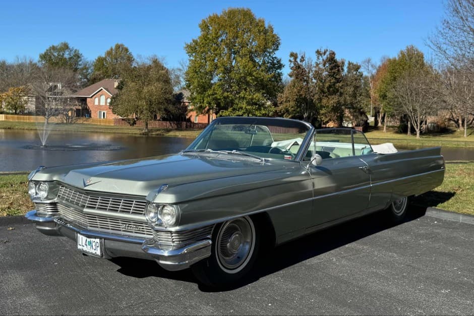 1964 Cadillac DeVille sold for $23,800