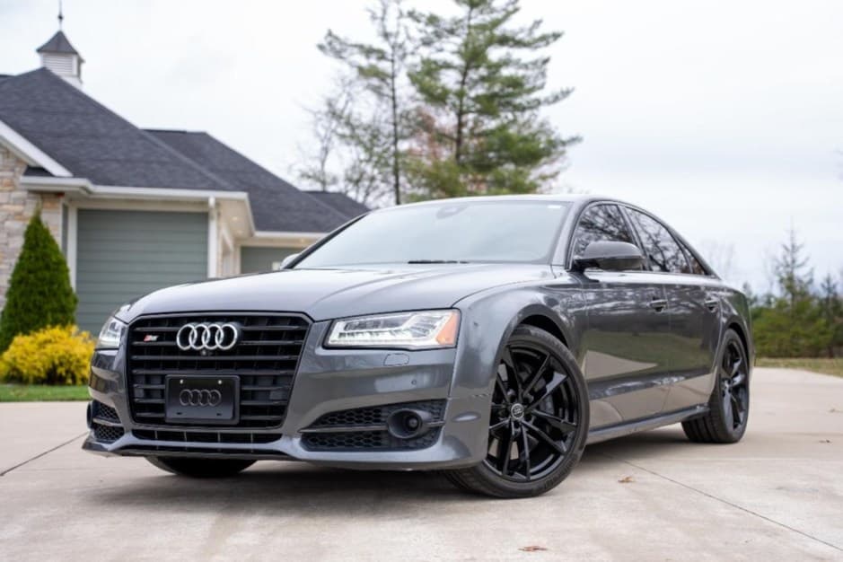 2017 Audi S8 sold for $48,000