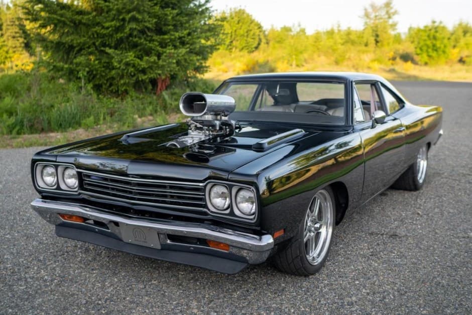 1969 Plymouth Road Runner sold for $57,500