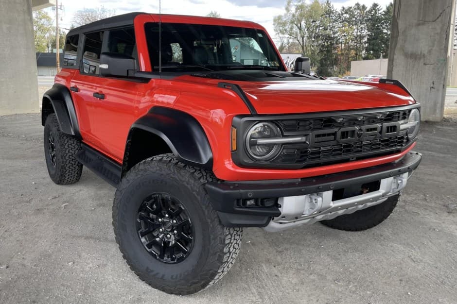 2023 Ford Bronco U725 sold for $67,500
