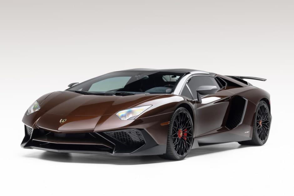 2017 Lamborghini Aventador sold for $611,111