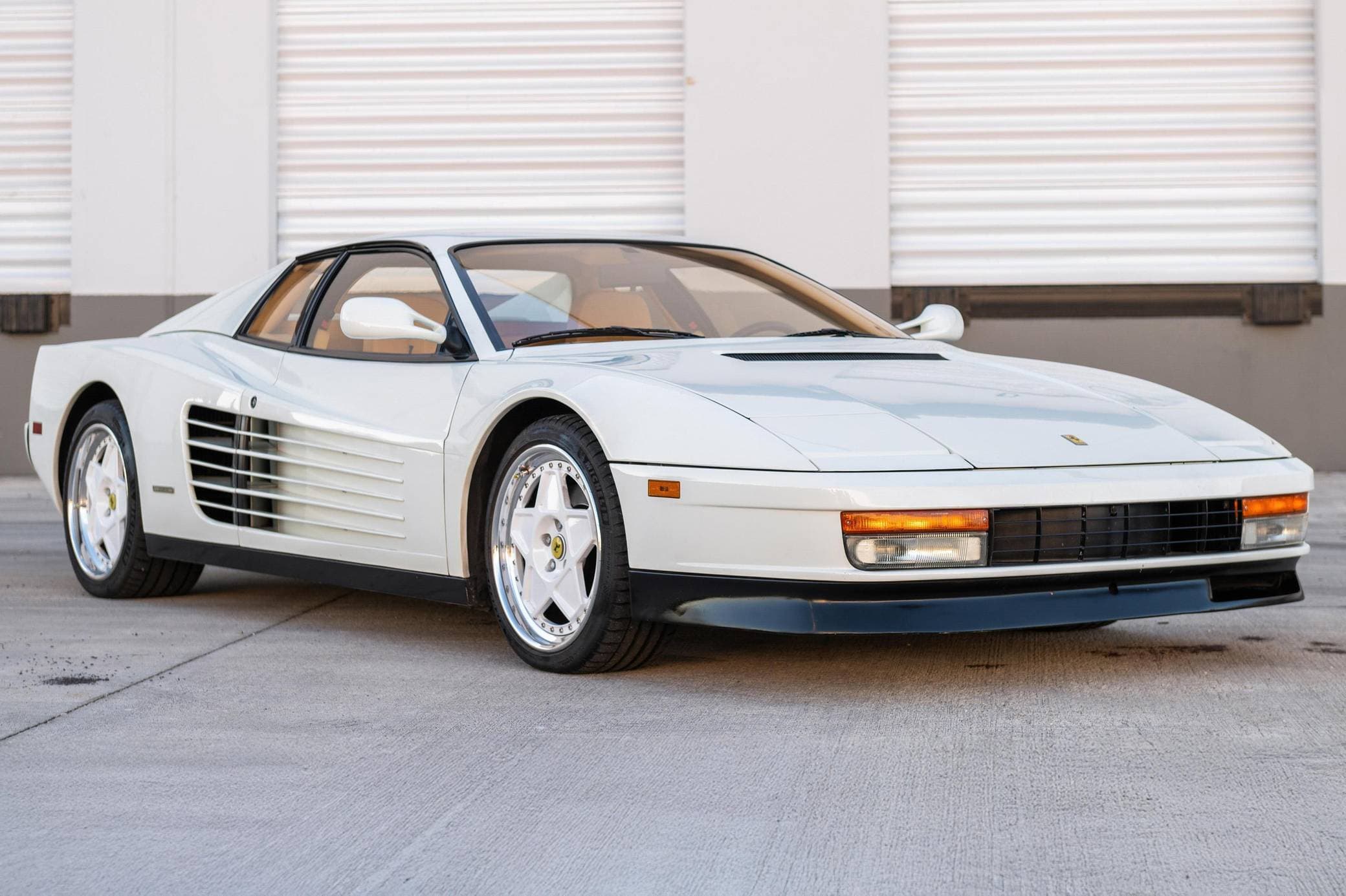 1988 Ferrari Testarossa sold for $136,000
