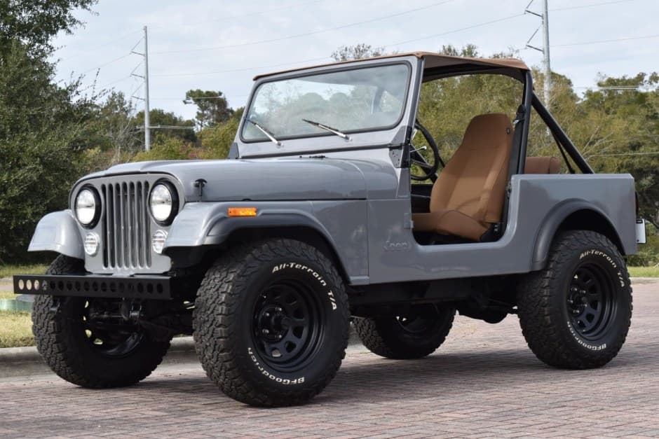1983 Jeep CJ-7 sold for $14,527