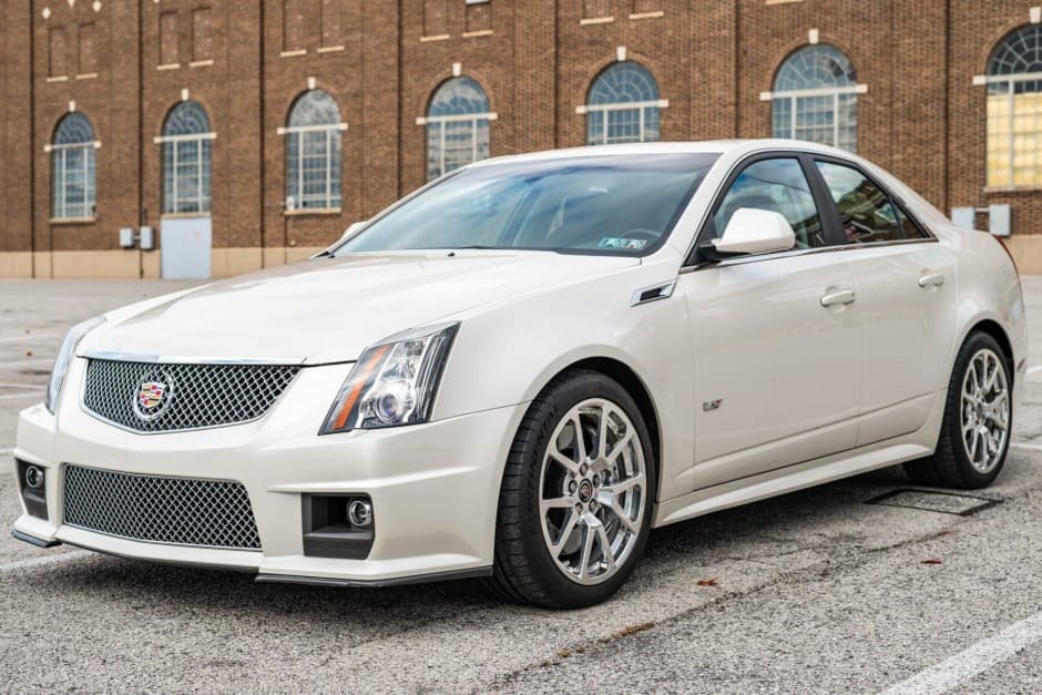 2012 Cadillac CTS & CTS-V sold for $33,800