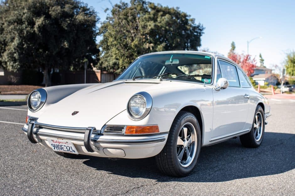 1968 Porsche 912 sold for $55,500