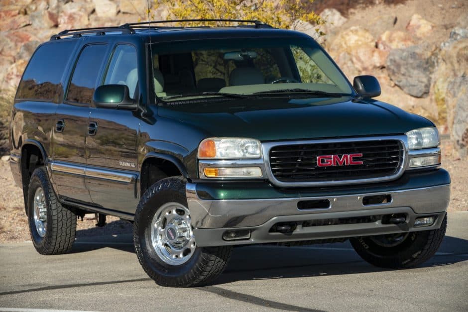 2001 GMC Yukon GMT800 sold for $18,750