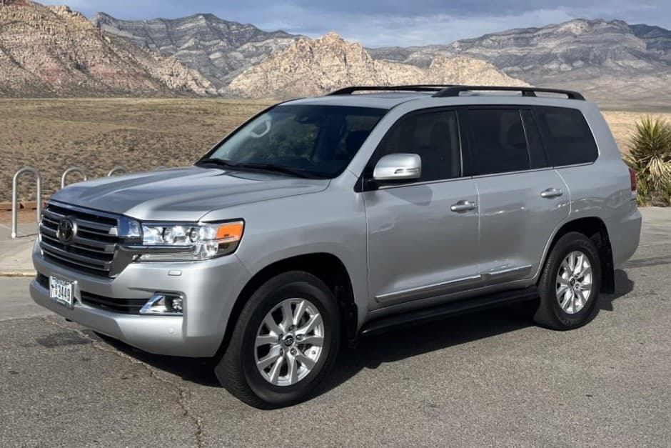 2019 Toyota Land Cruiser 200-Series sold for $84,000