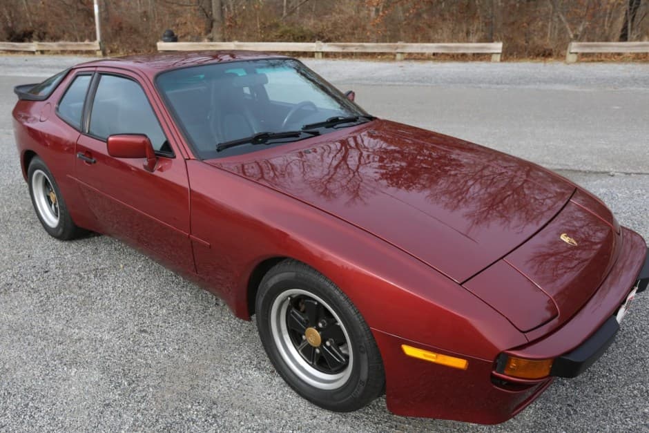 1985 Porsche 944 sold for $13,500