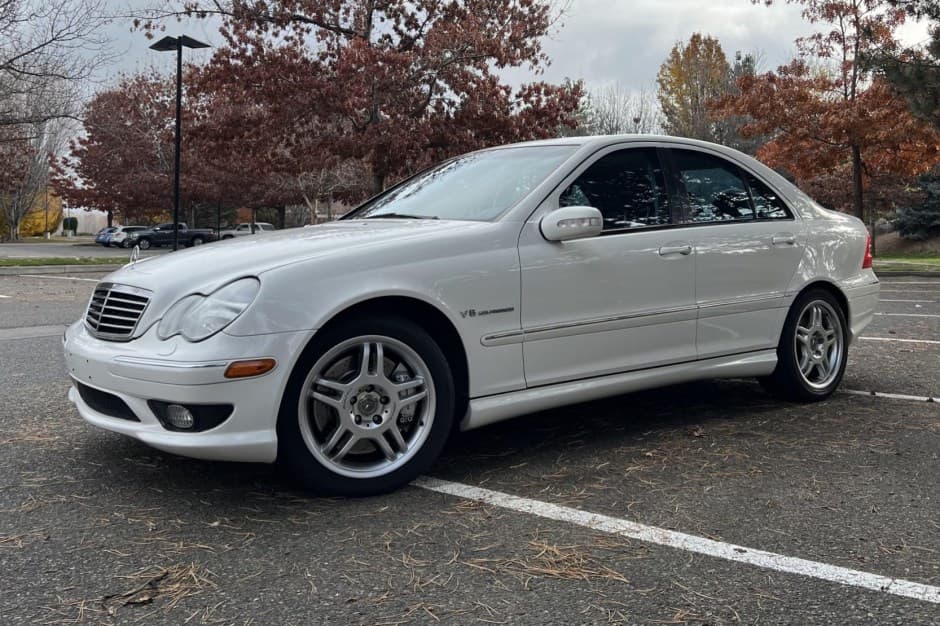 2002 Mercedes-Benz W203 C55 & C32 AMG sold for $9,432