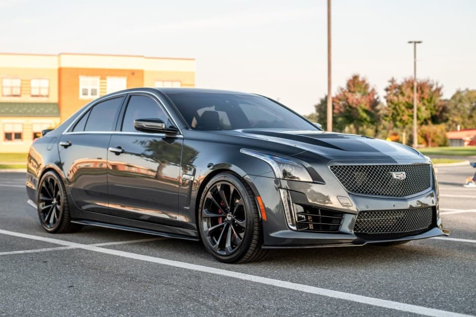 2017 Cadillac CTS & CTS-V sold for $60,000