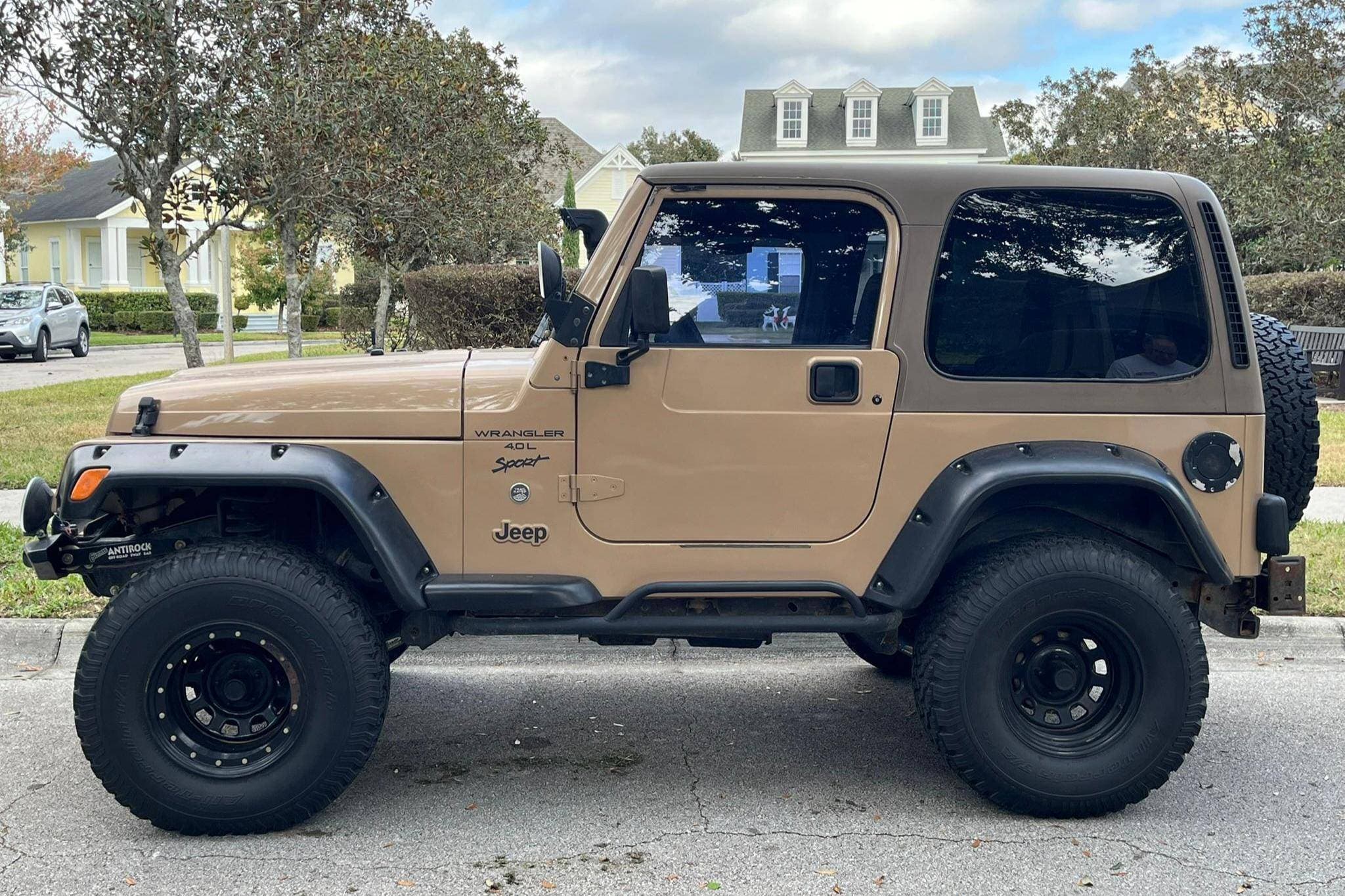 1999 Jeep Wrangler sold for $7,999