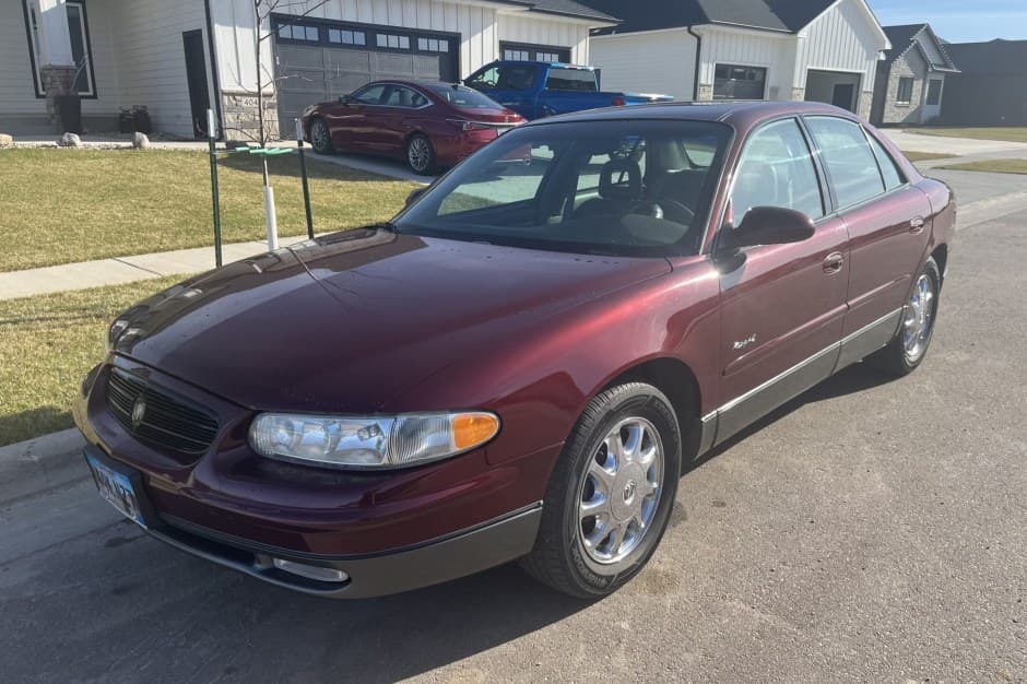 1997 Buick Regal sold for $8,300