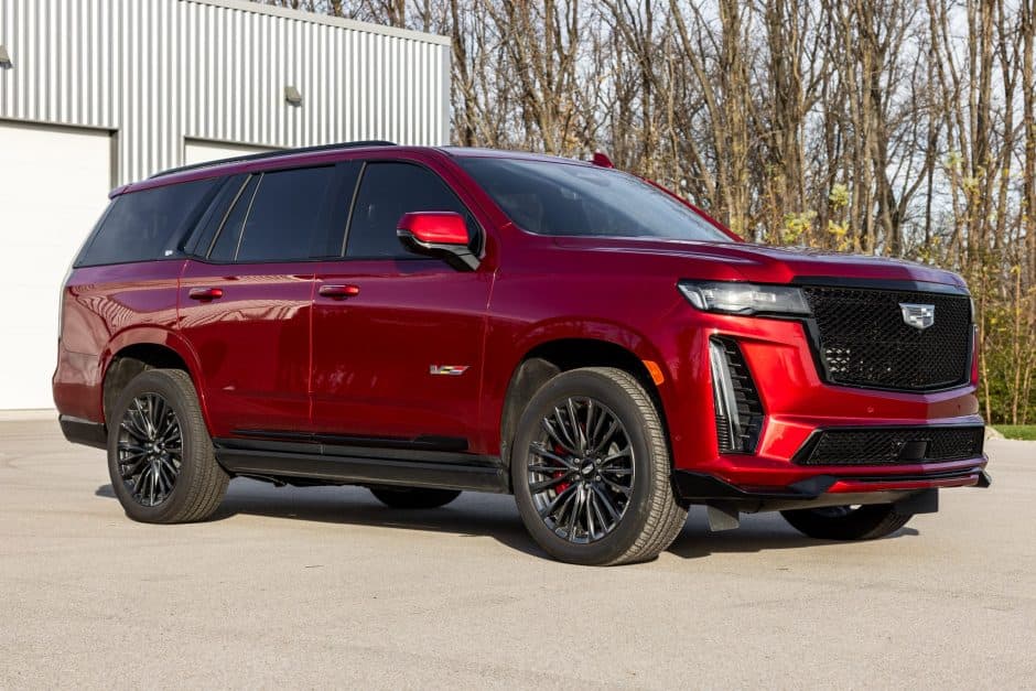2023 Cadillac Escalade T1XL (2021-) sold for $130,200