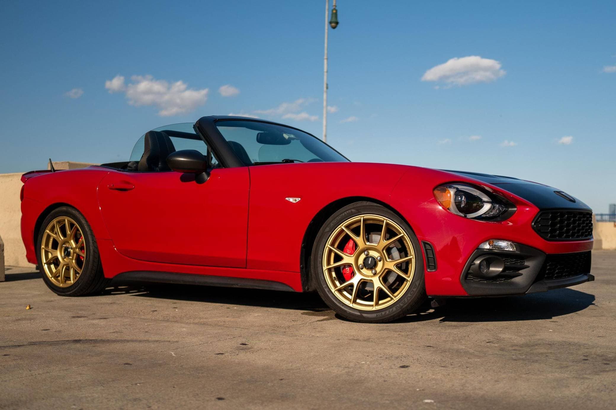 2018 Fiat 124 Spider sold for $16,250