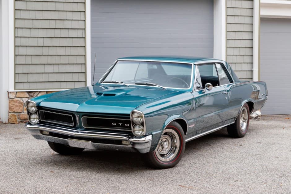 1965 Pontiac GTO sold for $60,000