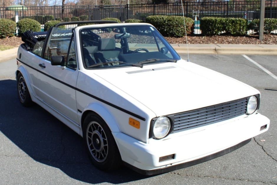1992 Volkswagen Golf/Rabbit Cabriolet sold for $7,010