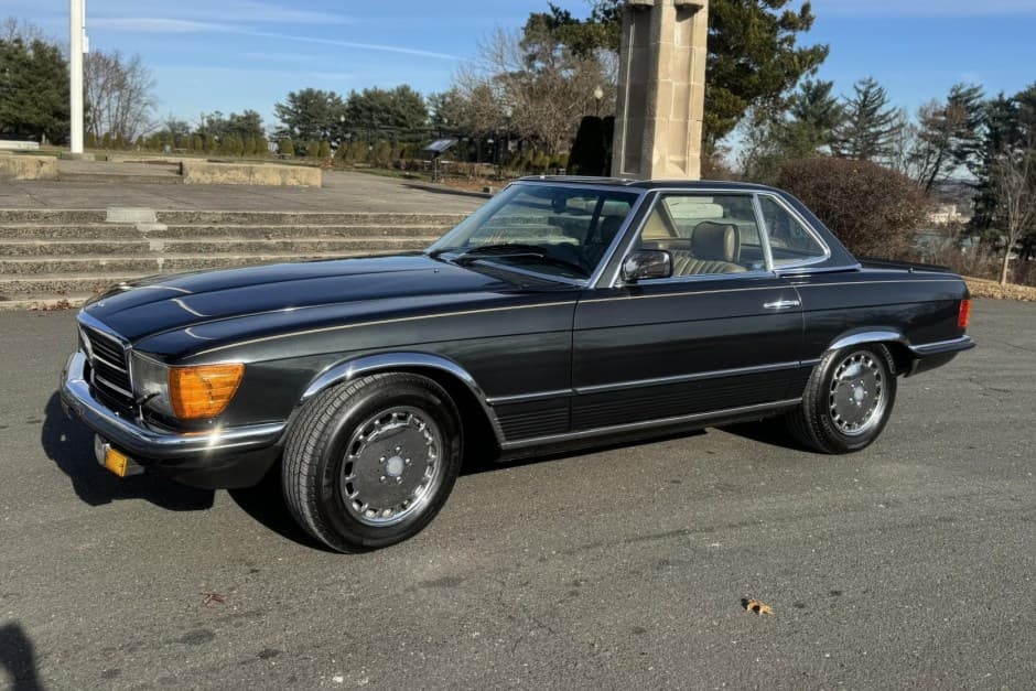 1985 Mercedes-Benz R107 SL sold for $28,000