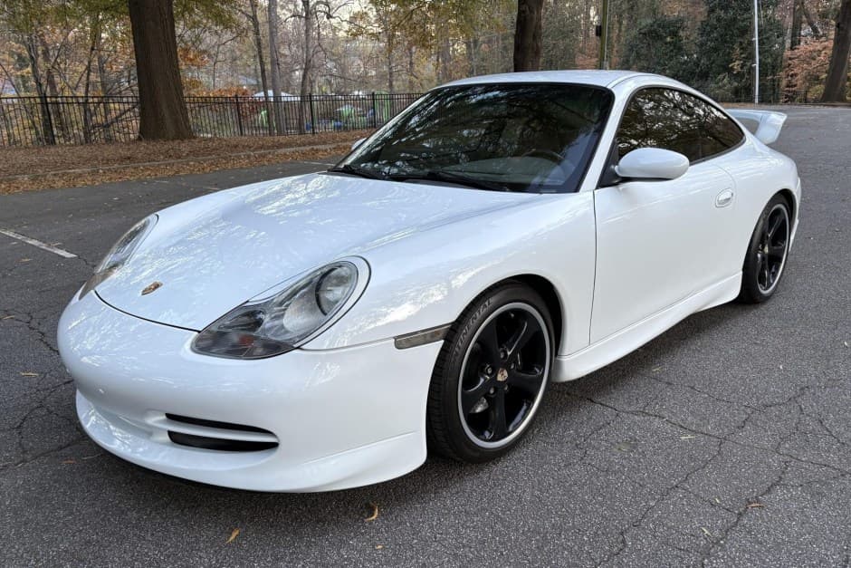 1999 Porsche 996 911 (Non-Turbo/GT2/GT3) sold for $31,250
