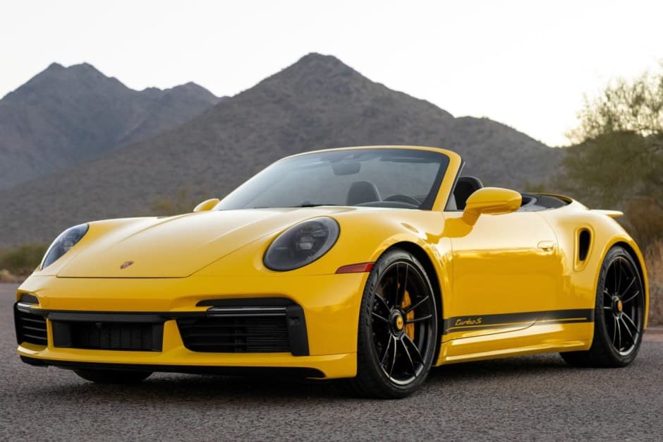 2021 Porsche 992 Turbo sold for $206,000
