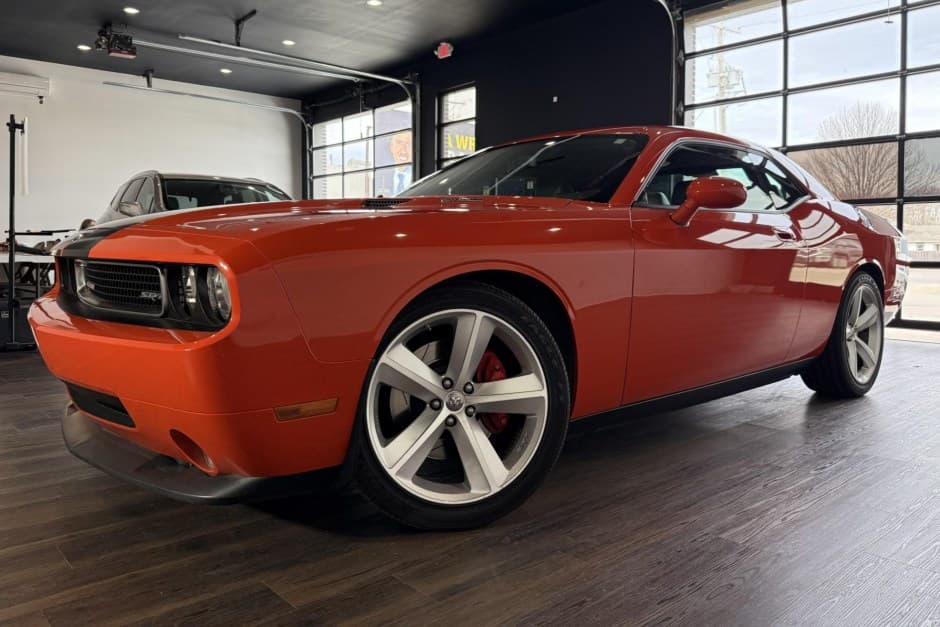 2008 Dodge Challenger SRT8 & 392 sold for $24,666
