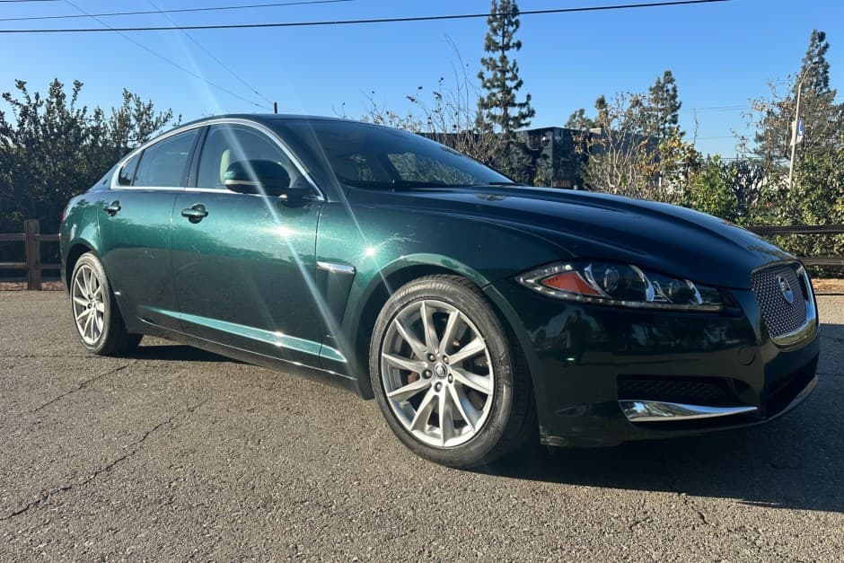 2012 Jaguar XF sold for $3,700