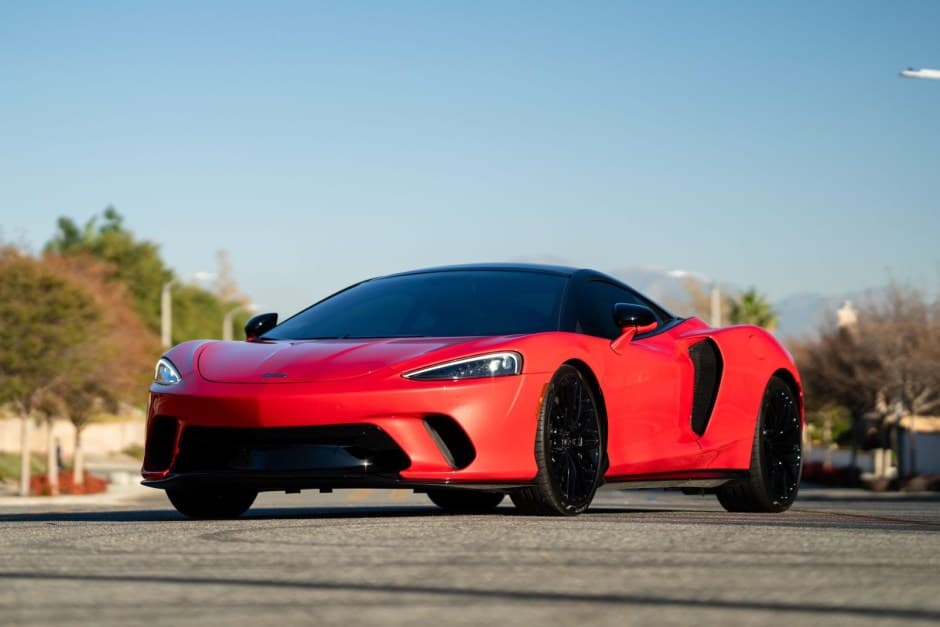 2023 McLaren GT sold for $153,500