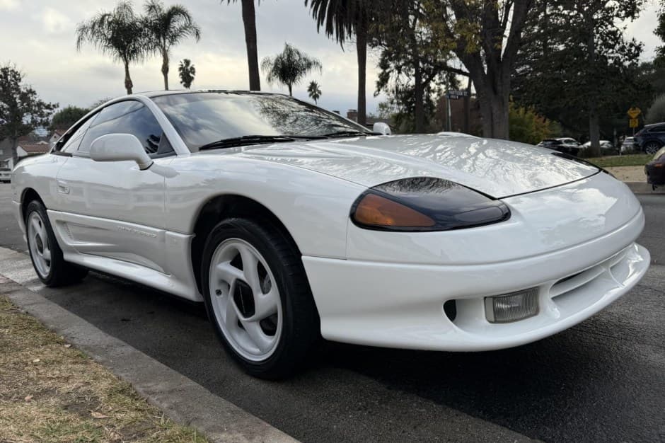 1992 Dodge Stealth sold for $12,251