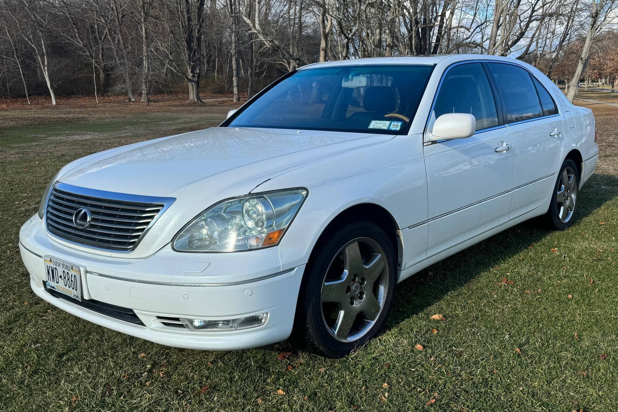 2005 Lexus LS sold for $10,500