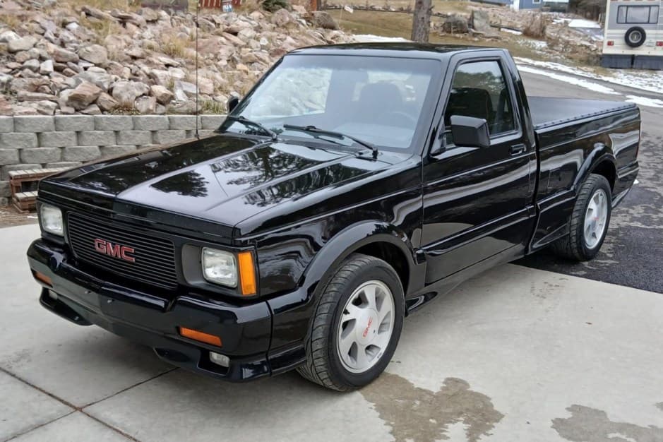 1991 GMC Syclone sold for $32,000