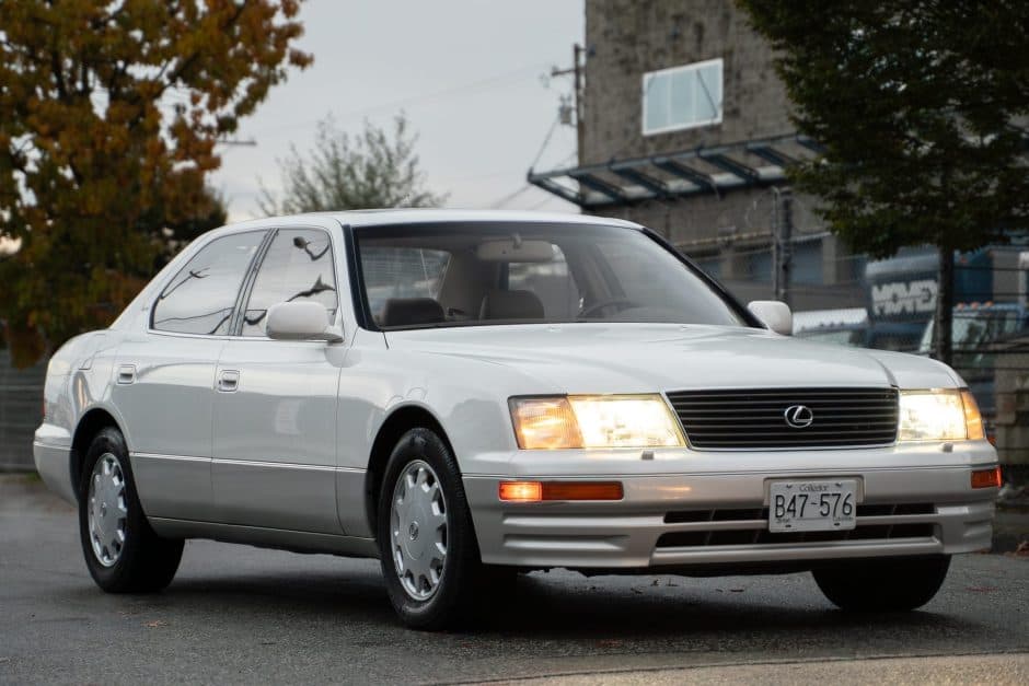 1995 Lexus LS Sedan sold for $15,000