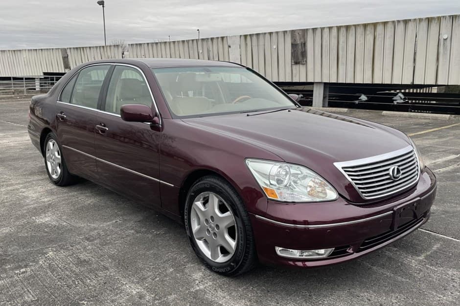 2004 Lexus LS Sedan sold for $14,999
