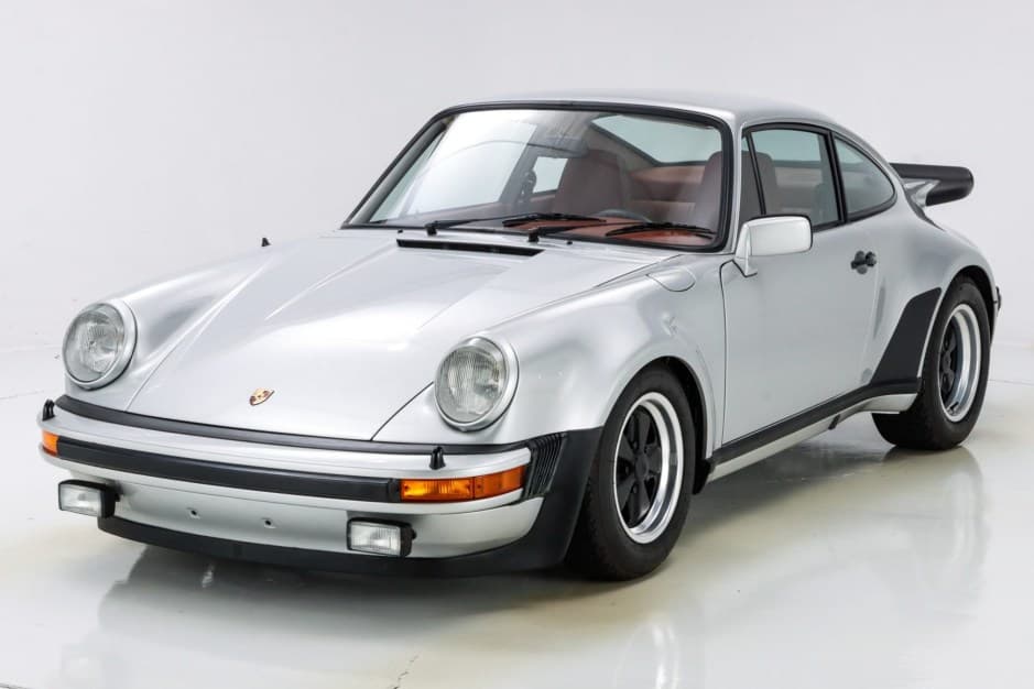1976 Porsche 930 Turbo sold for $224,000