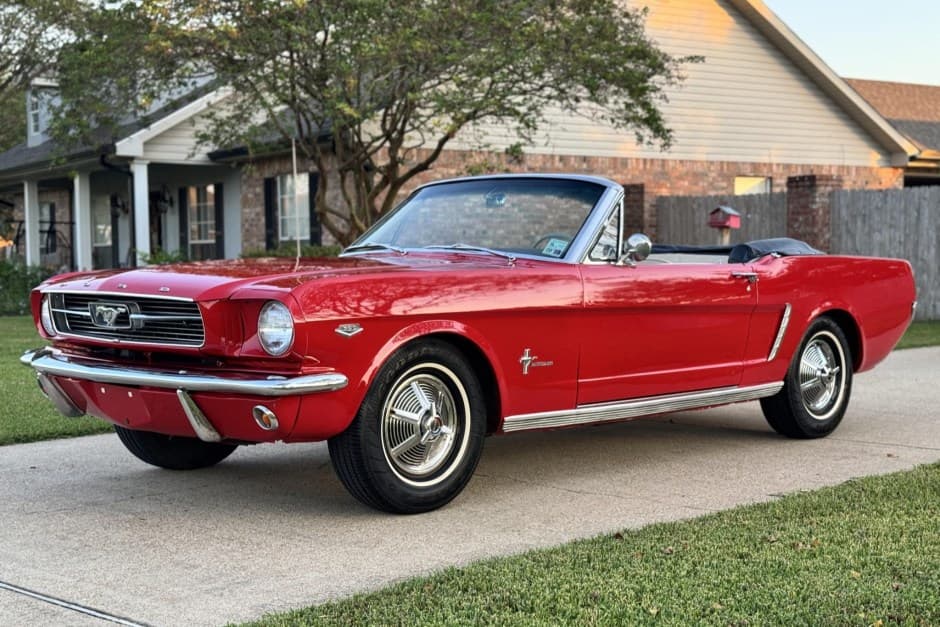 1966 Ford Mustang 1964.5-1966 sold for $17,450
