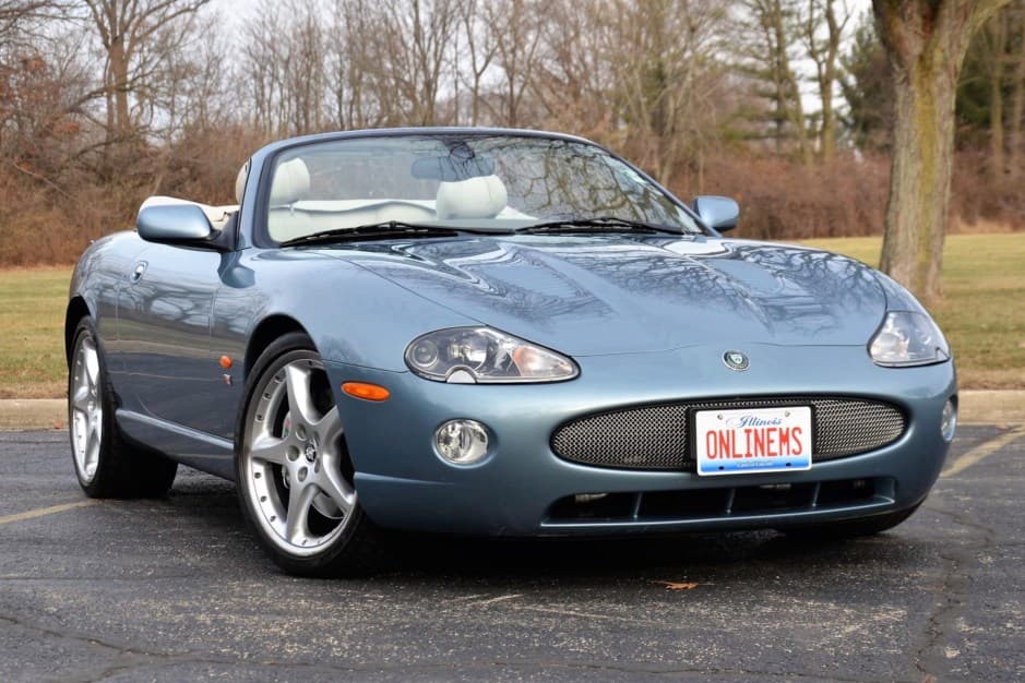 2005 Jaguar XKR sold for $27,750