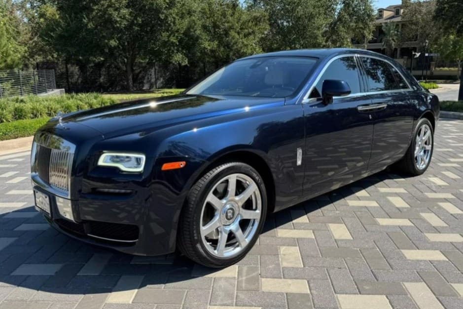2015 Rolls-Royce Ghost sold for $95,557