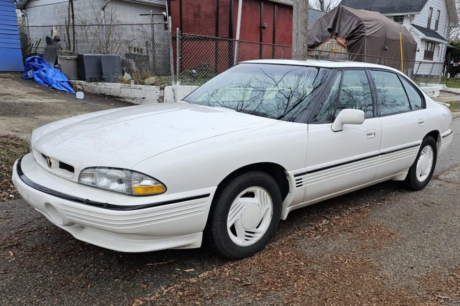 1992 Pontiac Bonneville sold for $4,600