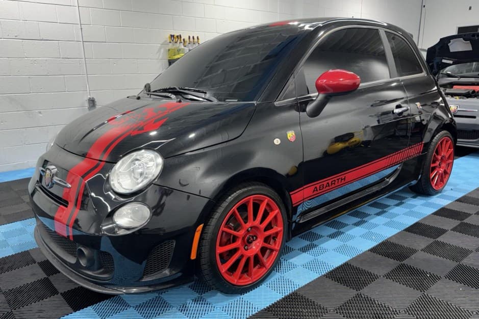 2013 Fiat 500 (2012-2019) sold for $7,400