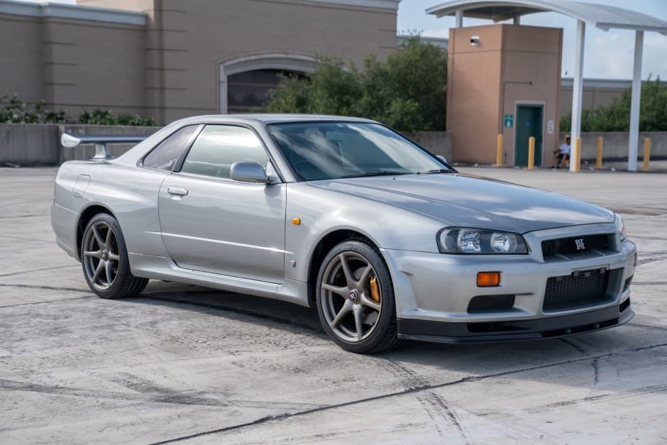 1999 Nissan R34 Skyline sold for $160,000