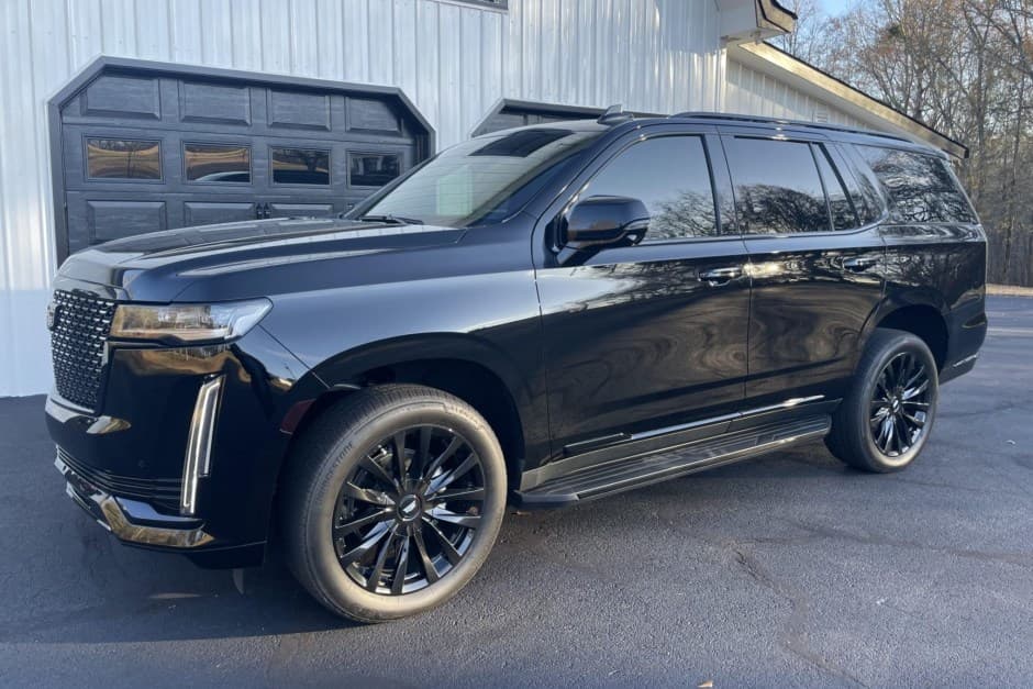 2022 Cadillac Escalade T1XL (2021-) sold for $65,000