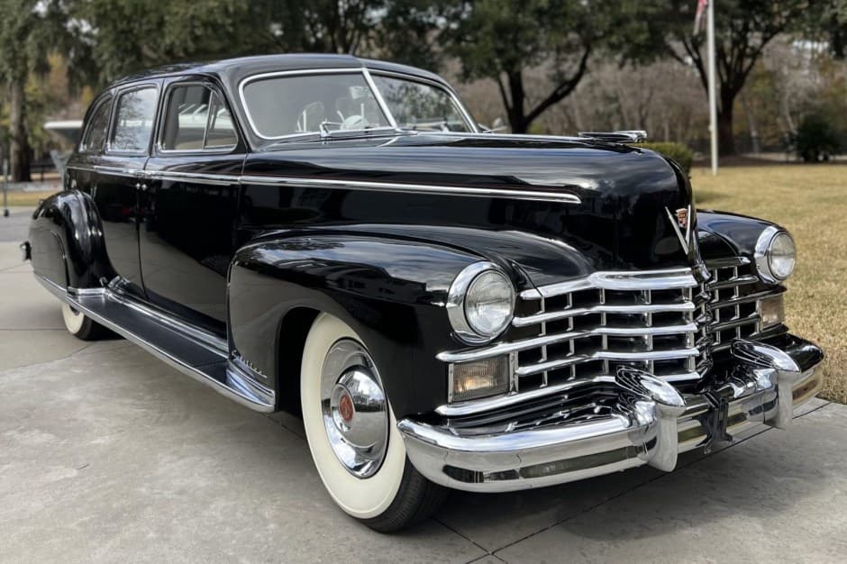 1948 Cadillac Series 75/Fleetwood sold for $30,600
