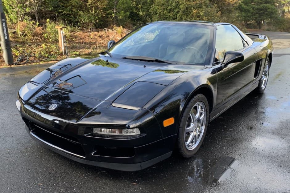 2000 Acura NSX NA2 sold for $122,500